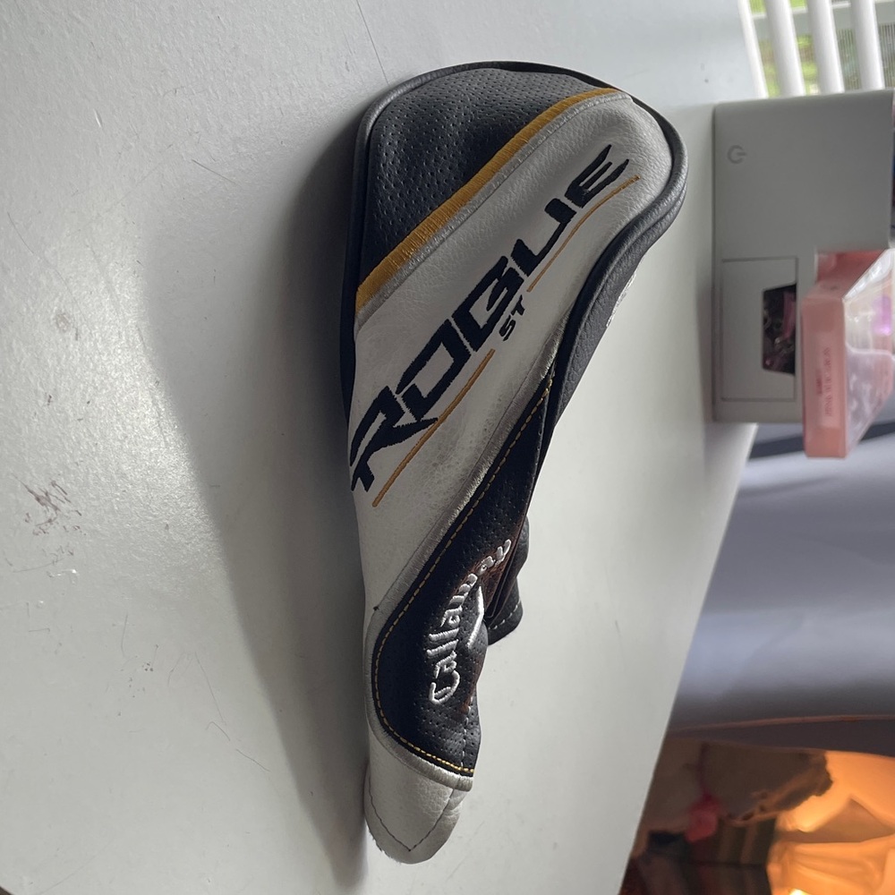 Rogue Black and White Headcover with Gold Accent